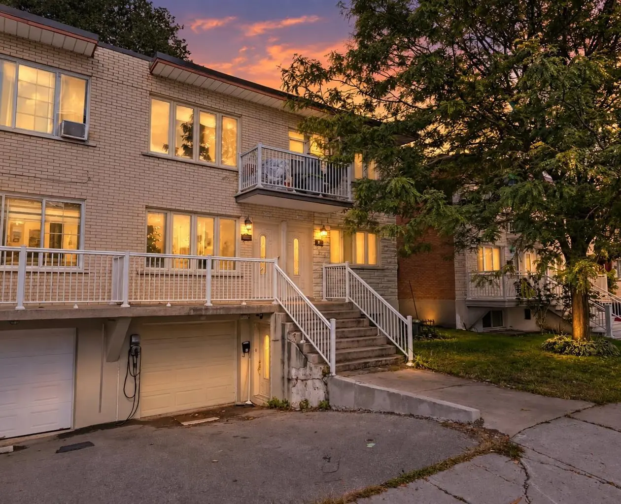 Triplex à vendre au 2195-2197, rue André-Ouimet, Montréal