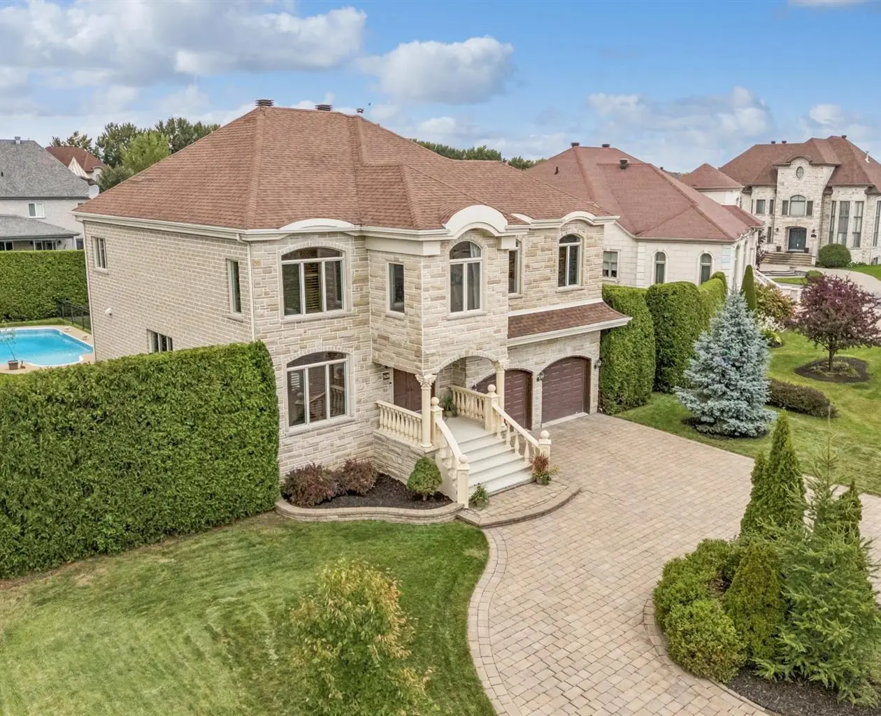 Maison à vendre au 7630, rue Liege, Brossard