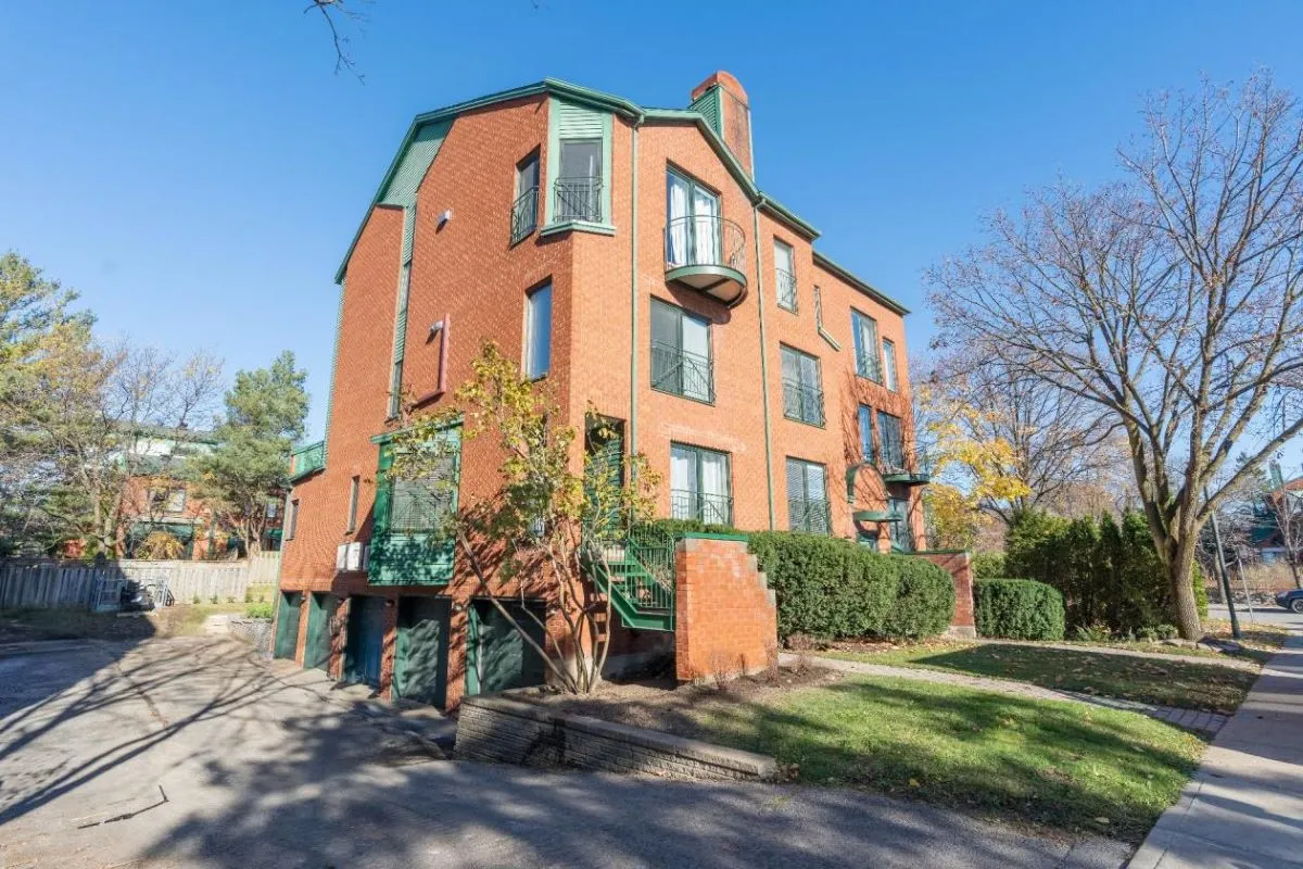 Condo Iles des Soeurs